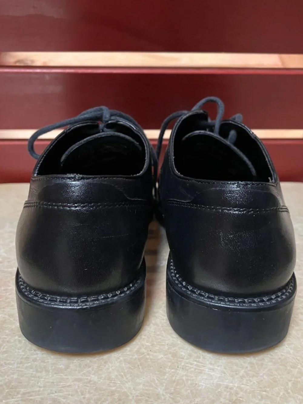 Nunn Bush black leather